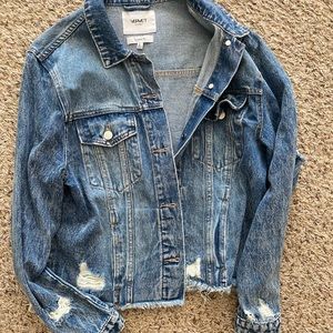 Boutique cropped distressed jean jacket